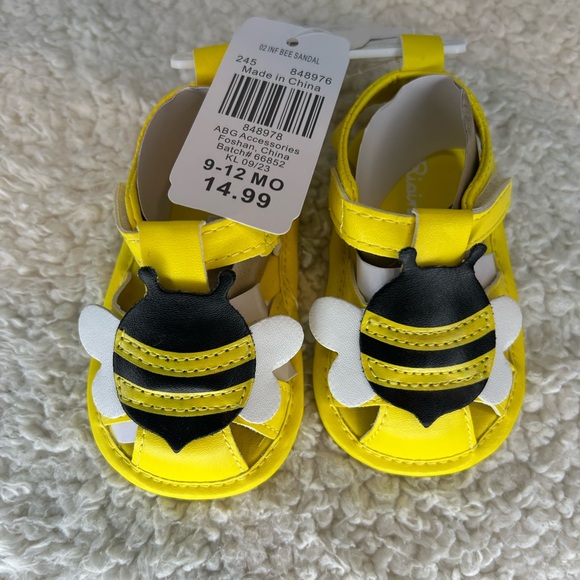 Rising Star Other - Rising Star Yellow Bumble Bee Baby Sandals NWT 9-12 Months